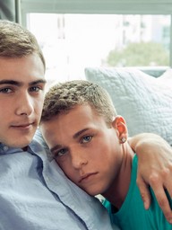 Gay Boys Kody Knight,Brad Chase